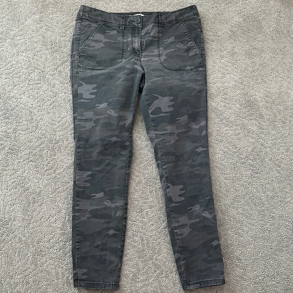 LOFT Pants - Picture 3 of 6